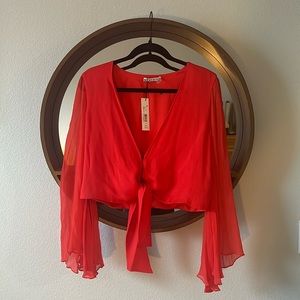 Scarlet Alice + Olivia silk plunge neck tie front crop top with tags-size large